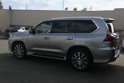 2016 Lexus LX 570   - Photo 13 - Norwalk, CA 90650-2241