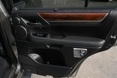 2016 Lexus LX 570   - Photo 45 - Norwalk, CA 90650-2241
