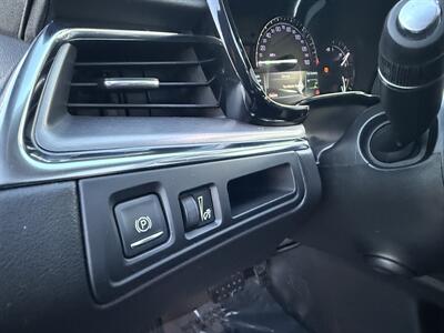 2019 Cadillac XT5 Premium Luxury   - Photo 17 - Norwalk, CA 90650-2241