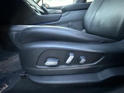 2019 Cadillac XT5 Premium Luxury   - Photo 23 - Norwalk, CA 90650-2241