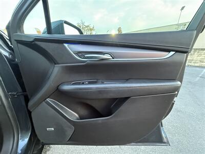 2019 Cadillac XT5 Premium Luxury   - Photo 32 - Norwalk, CA 90650-2241