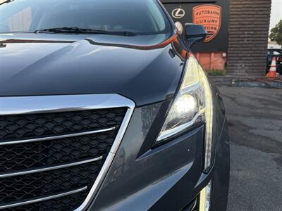 2019 Cadillac XT5 Premium Luxury   - Photo 14 - Norwalk, CA 90650-2241
