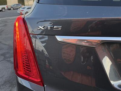 2019 Cadillac XT5 Premium Luxury   - Photo 9 - Norwalk, CA 90650-2241