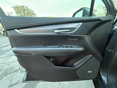 2019 Cadillac XT5 Premium Luxury   - Photo 13 - Norwalk, CA 90650-2241