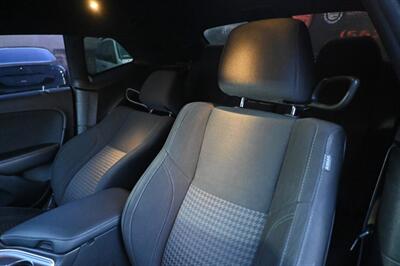 2016 Dodge Challenger SXT   - Photo 20 - Norwalk, CA 90650-2241