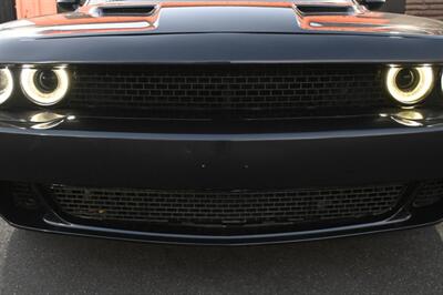 2016 Dodge Challenger SXT   - Photo 4 - Norwalk, CA 90650-2241