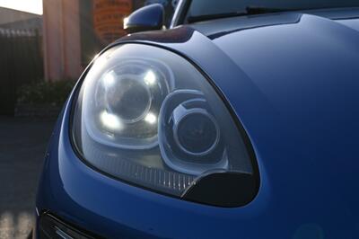 2016 Porsche Macan S   - Photo 3 - Norwalk, CA 90650-2241