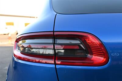 2016 Porsche Macan S   - Photo 17 - Norwalk, CA 90650-2241