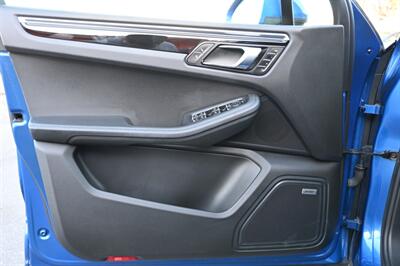 2016 Porsche Macan S   - Photo 31 - Norwalk, CA 90650-2241