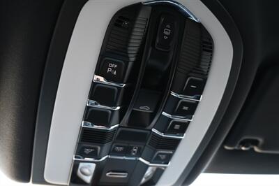 2016 Porsche Macan S   - Photo 78 - Norwalk, CA 90650-2241