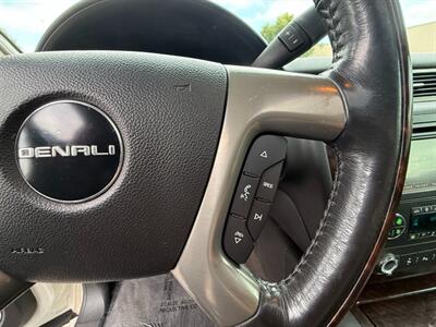 2011 GMC Yukon Denali   - Photo 26 - Norwalk, CA 90650-2241