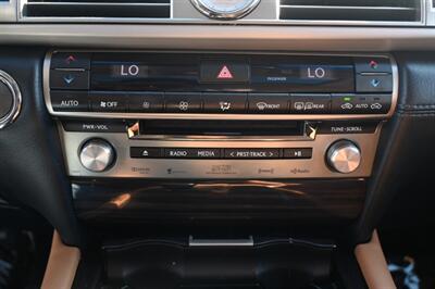 2014 Lexus LS 460   - Photo 33 - Norwalk, CA 90650-2241