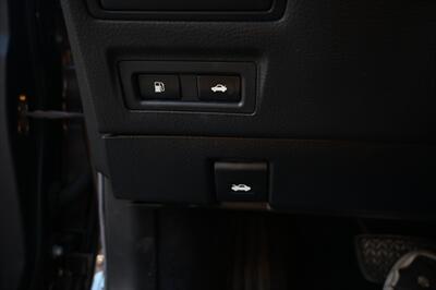 2014 Lexus LS 460   - Photo 27 - Norwalk, CA 90650-2241