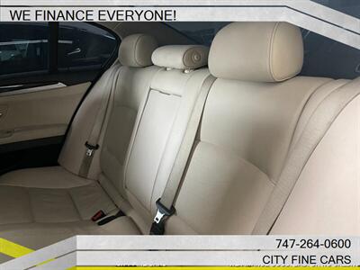 2013 BMW 528i   - Photo 30 - Panorama City, CA 91402