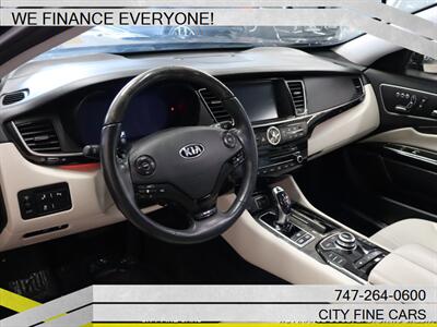 2017 Kia K900 Luxury V8   - Photo 16 - Panorama City, CA 91402