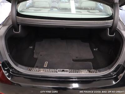 2017 Kia K900 Luxury V8   - Photo 37 - Panorama City, CA 91402