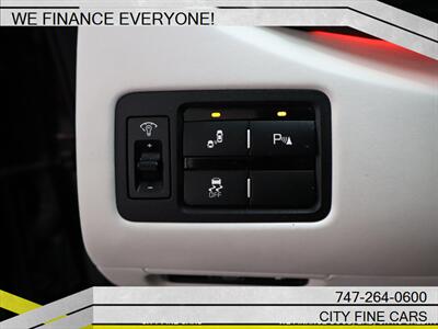 2017 Kia K900 Luxury V8   - Photo 20 - Panorama City, CA 91402