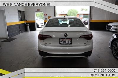 2022 Volkswagen Jetta 1.5T SE - Photo 8 - Panorama City, CA 91402