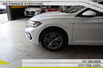 2022 Volkswagen Jetta 1.5T SE - Photo 3 - Panorama City, CA 91402
