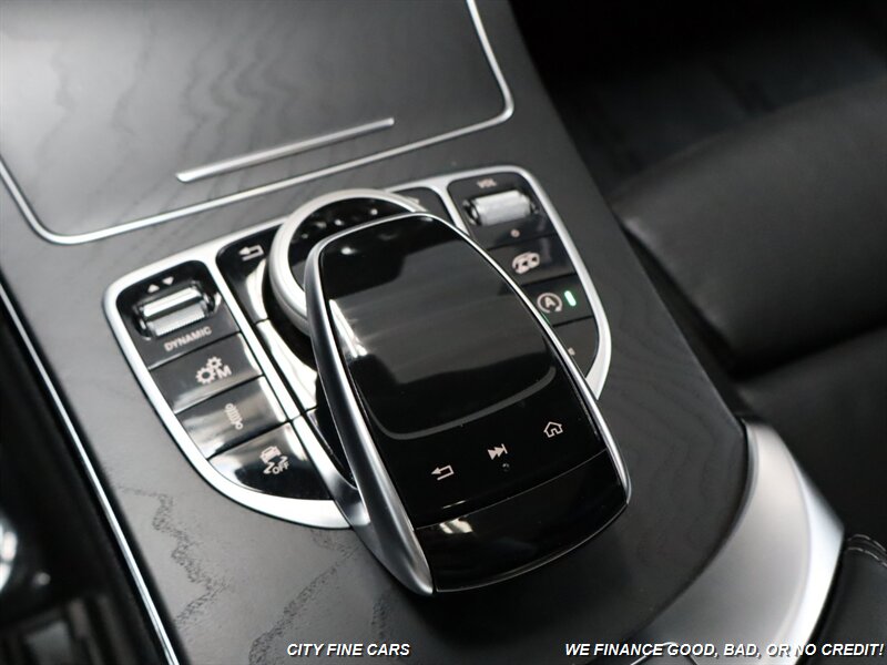 2021 Mercedes-Benz AMG C 63 S - Photo 26 - Panorama City, CA 91402