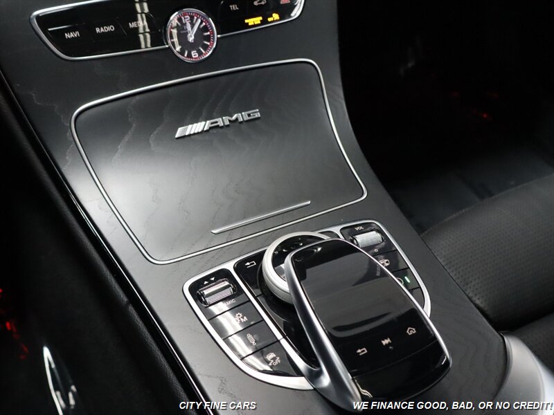 2021 Mercedes-Benz AMG C 63 S - Photo 25 - Panorama City, CA 91402