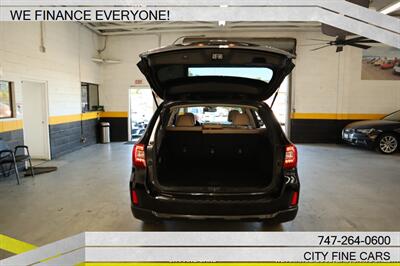 2017 Subaru Outback 2.5i Limited   - Photo 29 - Panorama City, CA 91402