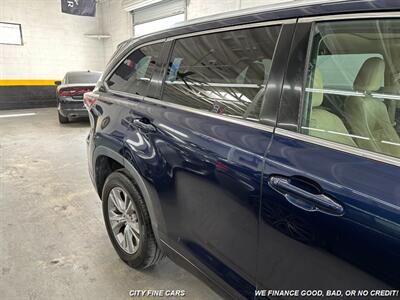 2014 Toyota Highlander XLE   - Photo 12 - Panorama City, CA 91402