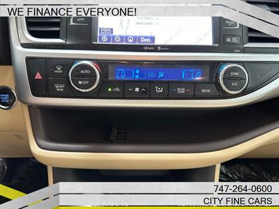 2014 Toyota Highlander XLE   - Photo 26 - Panorama City, CA 91402