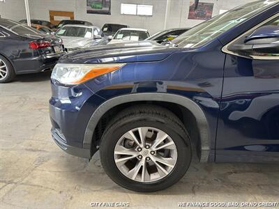 2014 Toyota Highlander XLE   - Photo 3 - Panorama City, CA 91402