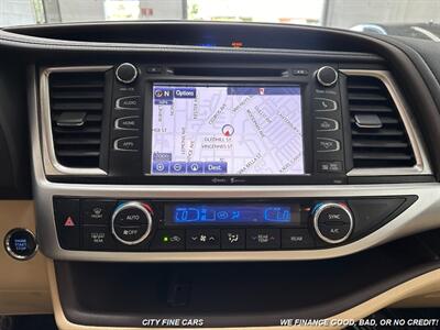 2014 Toyota Highlander XLE   - Photo 23 - Panorama City, CA 91402