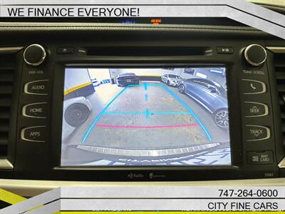 2014 Toyota Highlander XLE   - Photo 25 - Panorama City, CA 91402