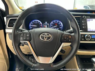 2014 Toyota Highlander XLE   - Photo 21 - Panorama City, CA 91402