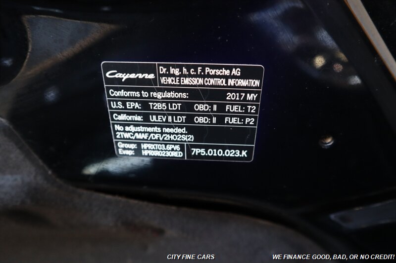 2017 Porsche Cayenne - Photo 37 - Panorama City, CA 91402