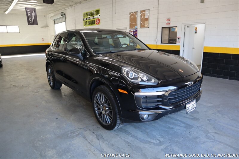 2017 Porsche Cayenne - Photo 13 - Panorama City, CA 91402