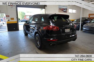 2017 Porsche Cayenne - Photo 7 - Panorama City, CA 91402