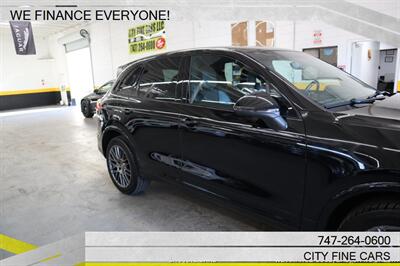 2017 Porsche Cayenne - Photo 11 - Panorama City, CA 91402