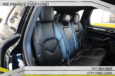 2017 Porsche Cayenne - Photo 34 - Panorama City, CA 91402
