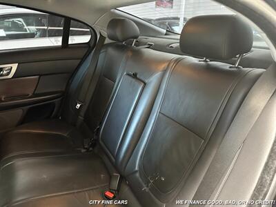 2013 Jaguar XF 2.0T   - Photo 33 - Panorama City, CA 91402