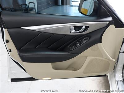 2015 INFINITI Q50 Premium   - Photo 14 - Panorama City, CA 91402