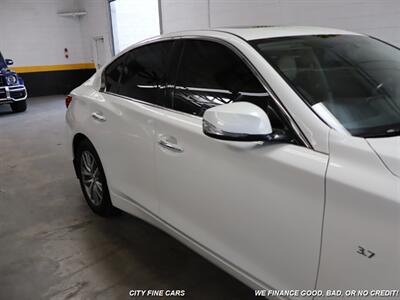 2015 INFINITI Q50 Premium   - Photo 10 - Panorama City, CA 91402