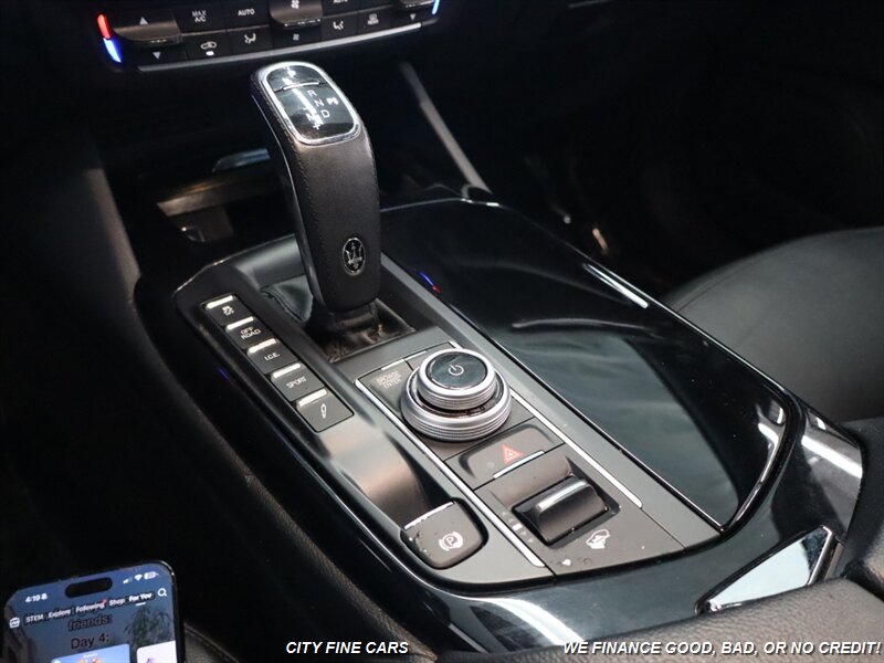 2021 Maserati Levante S - Photo 25 - Panorama City, CA 91402