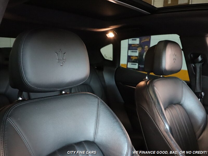 2021 Maserati Levante S - Photo 35 - Panorama City, CA 91402