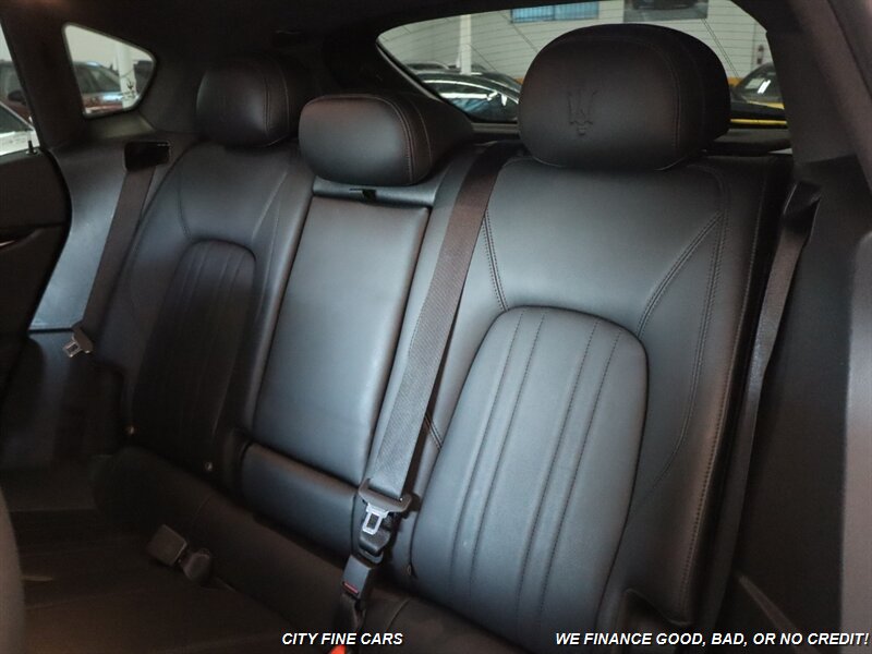 2021 Maserati Levante S - Photo 30 - Panorama City, CA 91402