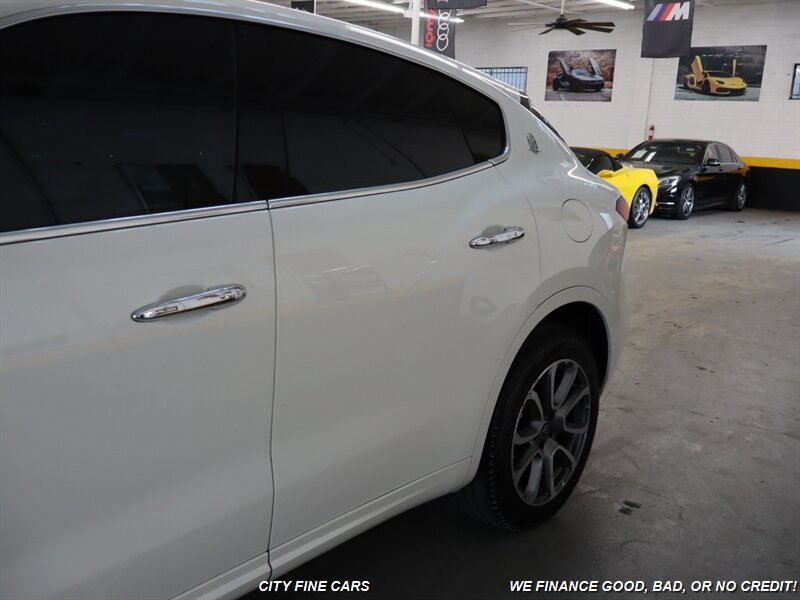 2021 Maserati Levante S - Photo 6 - Panorama City, CA 91402