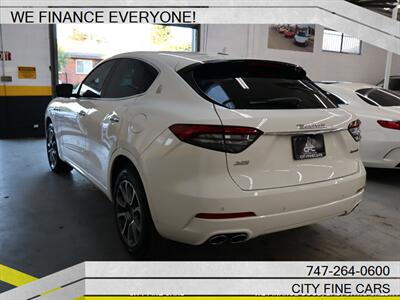 2021 Maserati Levante S - Photo 8 - Panorama City, CA 91402