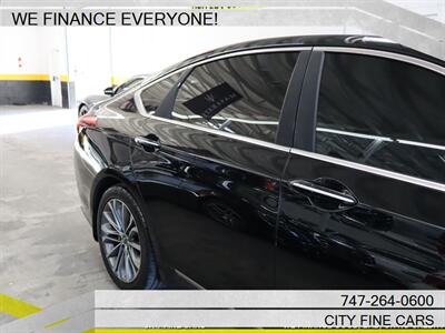 2015 Hyundai Genesis 3.8L   - Photo 9 - Panorama City, CA 91402