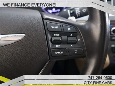 2015 Hyundai Genesis 3.8L   - Photo 18 - Panorama City, CA 91402