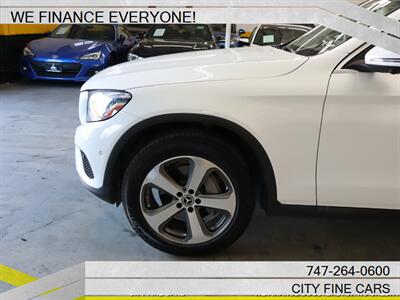 2018 Mercedes-Benz GLC GLC 300 4MATIC   - Photo 3 - Panorama City, CA 91402