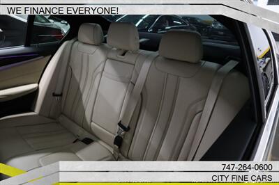 2018 BMW 540i   - Photo 27 - Panorama City, CA 91402
