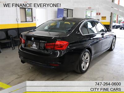 2018 BMW 330e iPerformance   - Photo 10 - Panorama City, CA 91402